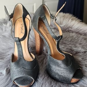 COPY - Black high heels
